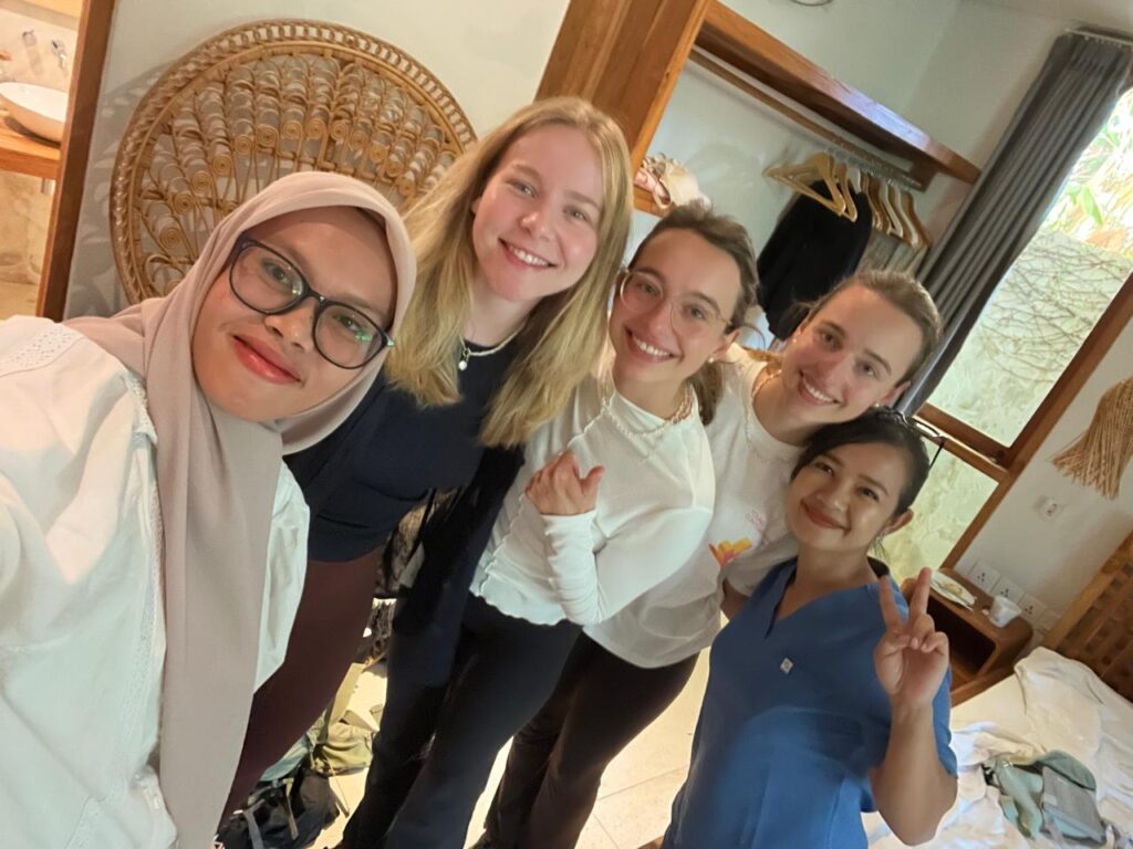 whatsapp image 2025 10 19 at 20.34.24 whatsapp image 2025 10 19 at 20.34.24